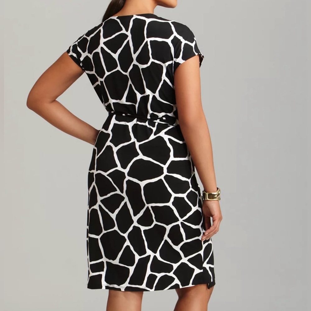 Michael Kors Giraffe Print Faux Wrap Dress 2X NWOT Black White SS26 Trend summer - Picture 6 of 9